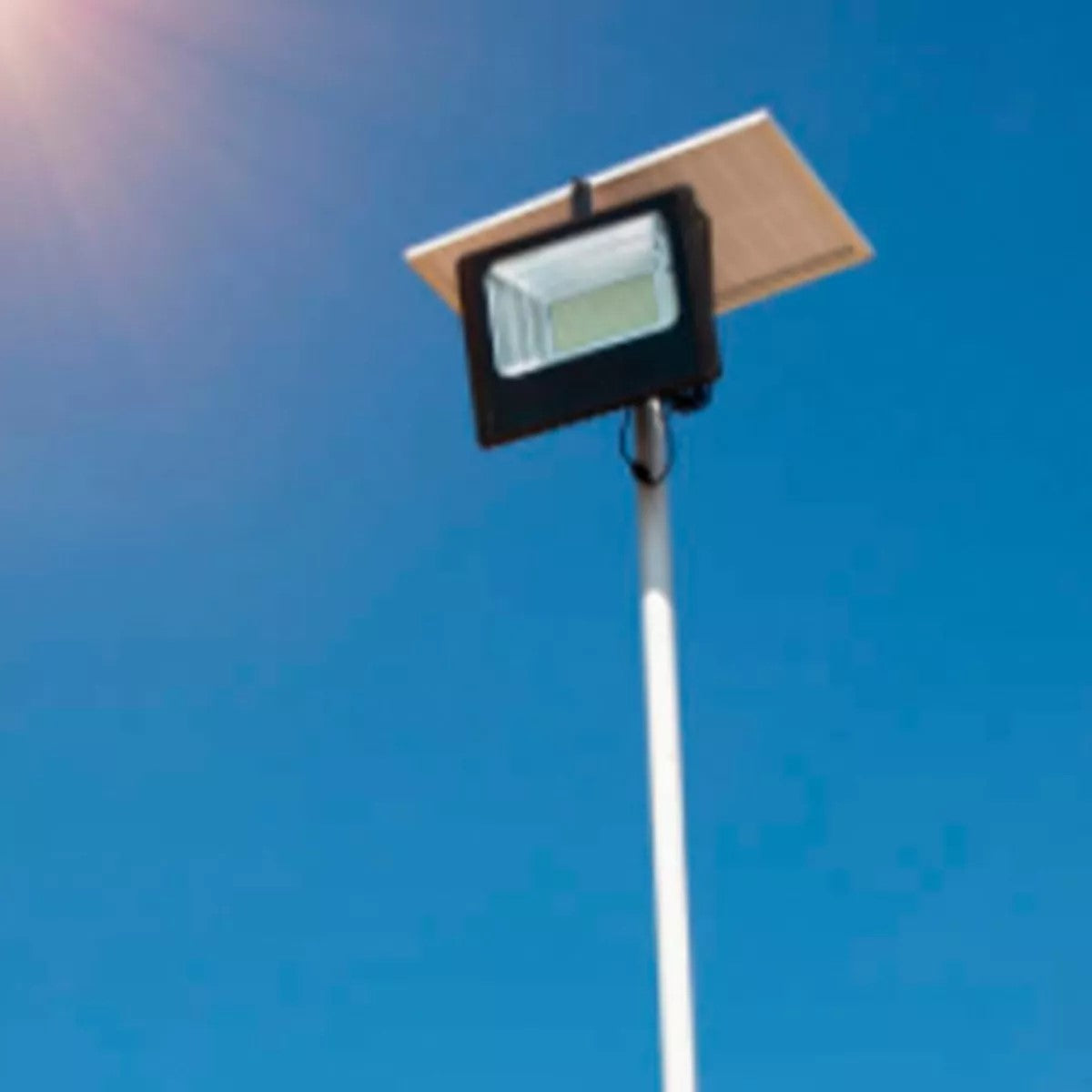 Refletor Solar Led Holofote 300w Placa Bateria Prova Dágua Carcaça Preto Luz Branco-frio